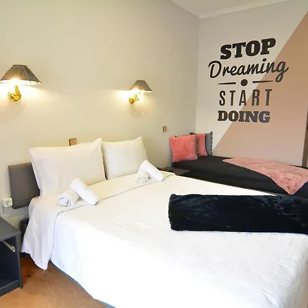 King Alexander ホテル フロリナ