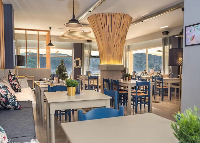 King Alexander Отель Флорина